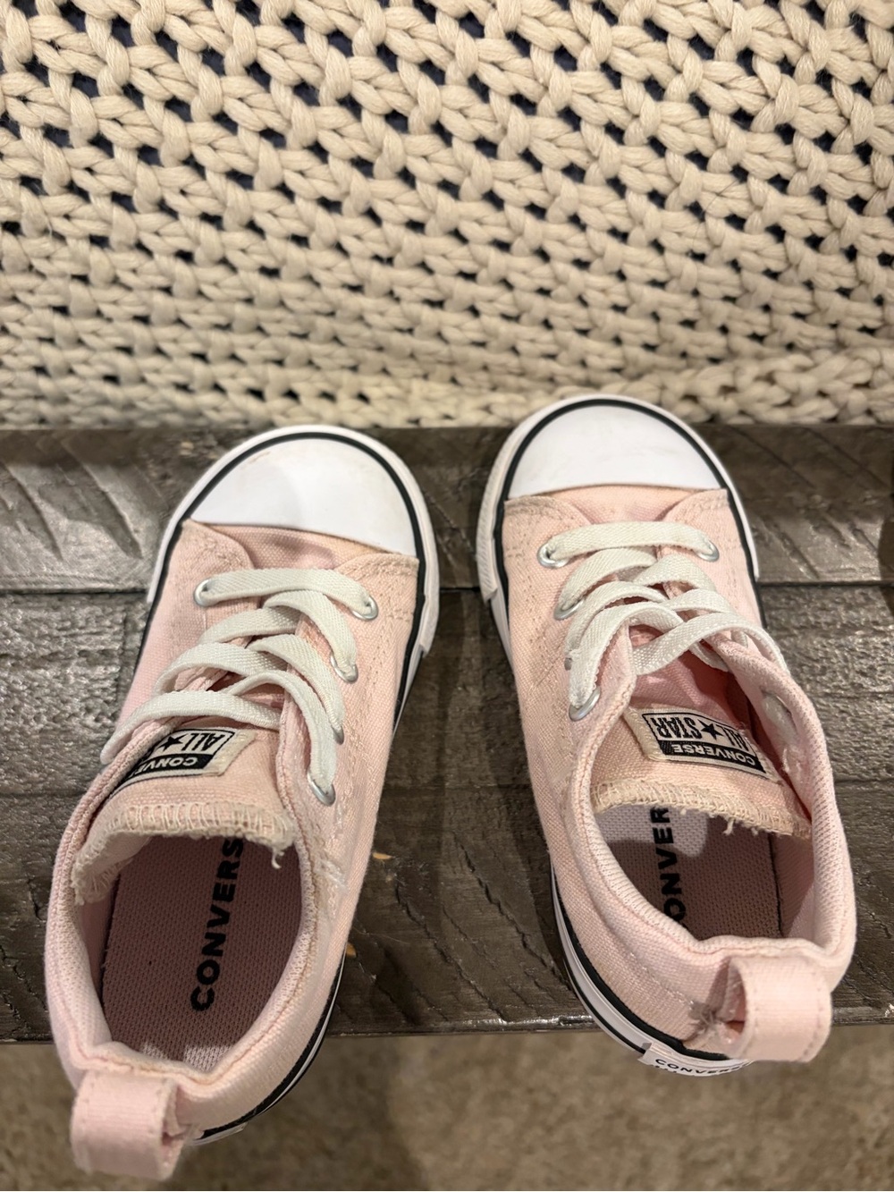 Converse Kids Low Top Sneakers in Pale Pink and White